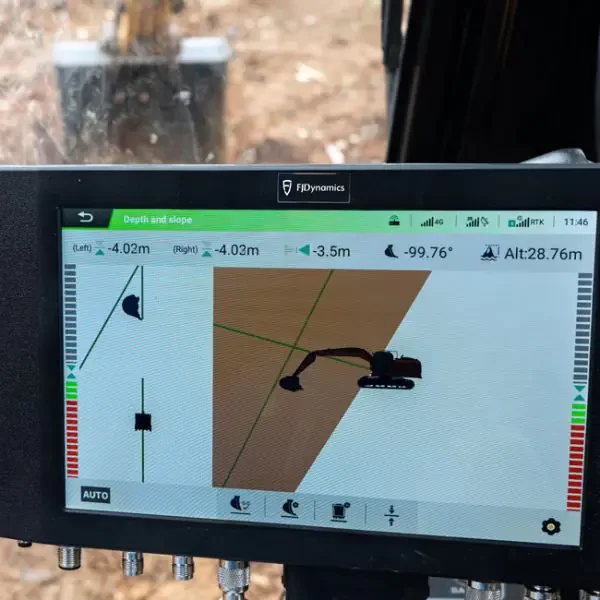 FJD G31 gps 3d excavator fjdynamics mobact (11)